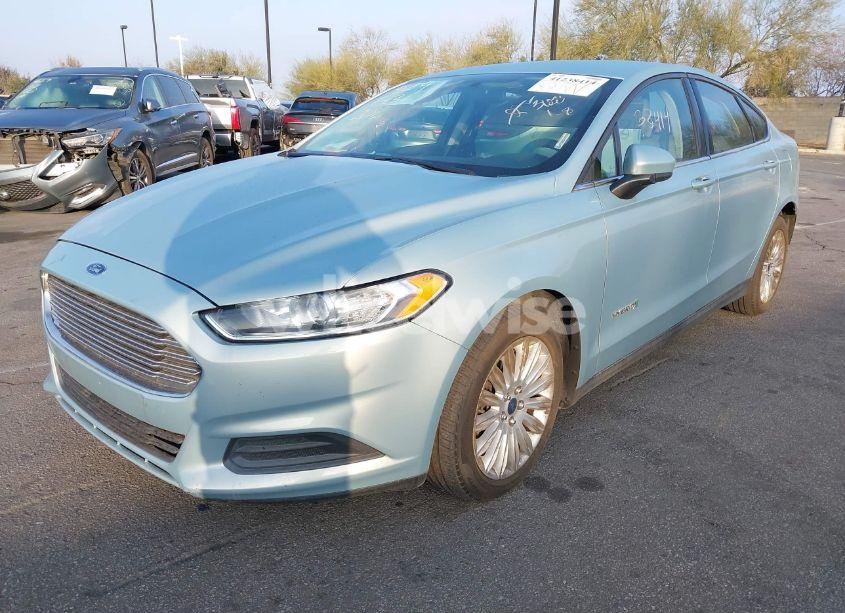 Photo 2 of 2014 Ford Fusion HYBRID S (VIN 3FA6P0UU0ER310861)
