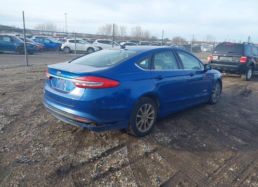 Photo 4 of 2017 Ford Fusion HYBRID S (VIN 3FA6P0UU0HR264730)