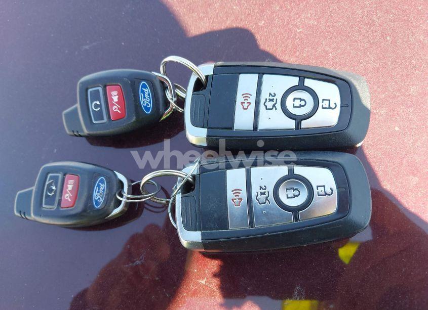 Photo 11 of 2017 Ford Fusion HYBRID S (VIN 3FA6P0UU1HR141258)