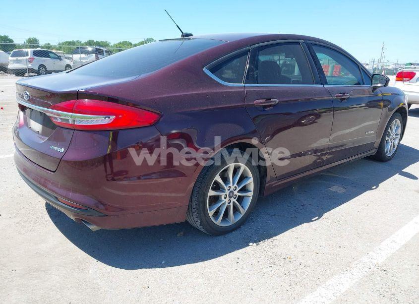 Photo 4 of 2017 Ford Fusion HYBRID S (VIN 3FA6P0UU1HR141258)