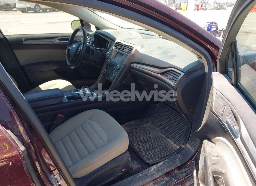 Photo 5 of 2017 Ford Fusion HYBRID S (VIN 3FA6P0UU1HR141258)