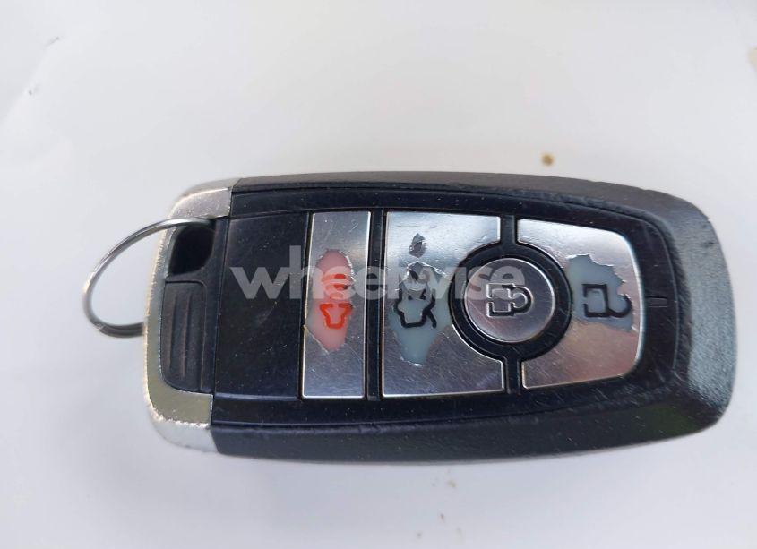 Photo 11 of 2018 Ford Fusion HYBRID S (VIN 3FA6P0UU1JR204607)