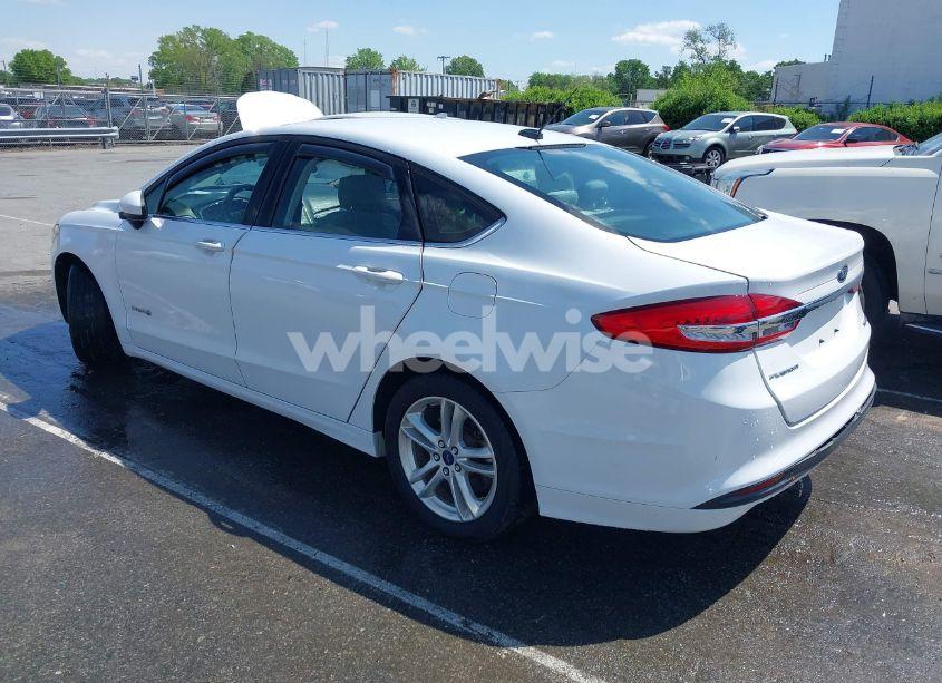 Photo 3 of 2018 Ford Fusion HYBRID S (VIN 3FA6P0UU1JR204607)
