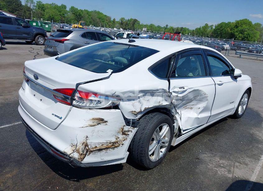 Photo 6 of 2018 Ford Fusion HYBRID S (VIN 3FA6P0UU1JR204607)