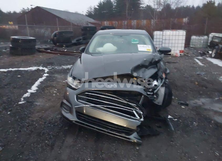 Photo 11 of 2015 Ford Fusion HYBRID S (VIN 3FA6P0UU2FR102241)