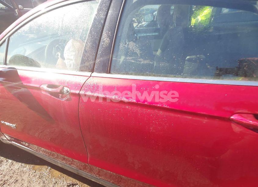 Photo 14 of 2015 Ford Fusion HYBRID S (VIN 3FA6P0UU2FR170409)