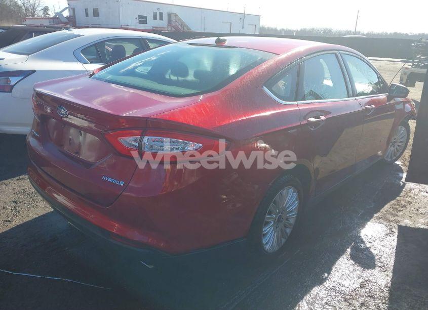 Photo 4 of 2015 Ford Fusion HYBRID S (VIN 3FA6P0UU2FR170409)