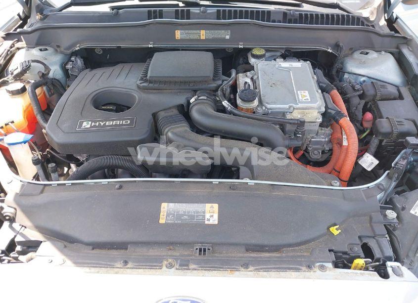 Photo 10 of 2014 Ford Fusion HYBRID S (VIN 3FA6P0UU3ER220717)