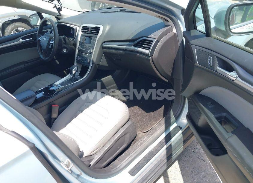 Photo 5 of 2014 Ford Fusion HYBRID S (VIN 3FA6P0UU3ER220717)