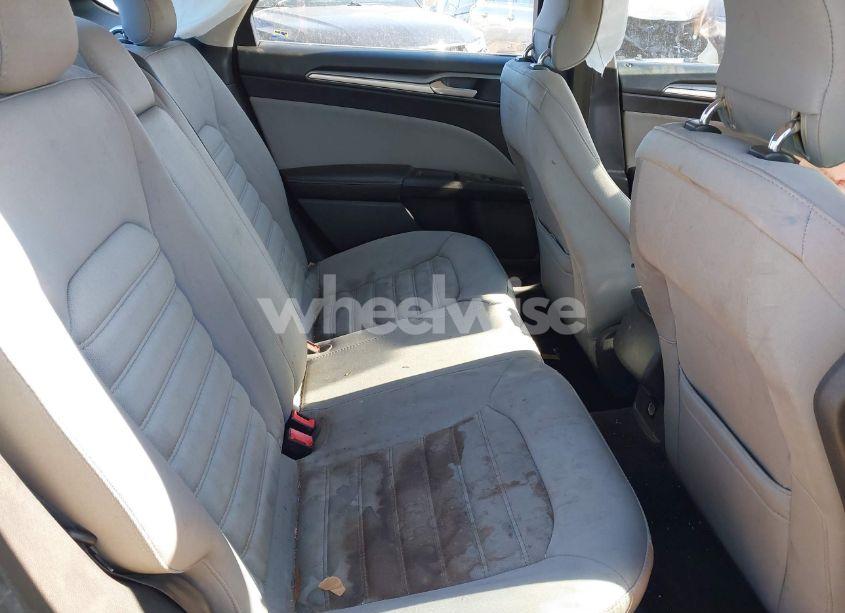 Photo 8 of 2014 Ford Fusion HYBRID S (VIN 3FA6P0UU3ER252129)