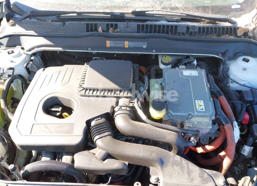 Photo 10 of 2014 Ford Fusion HYBRID S (VIN 3FA6P0UU3ER281968)