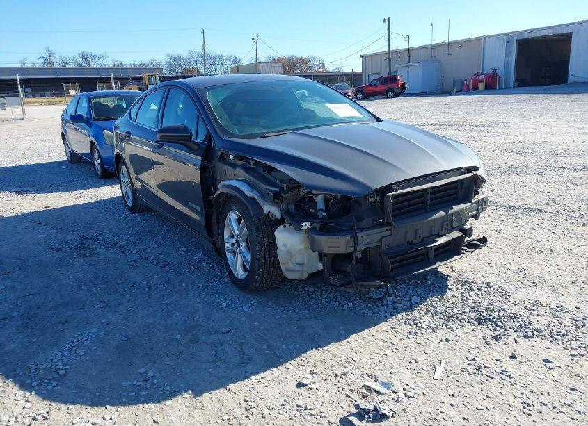 2018 Ford Fusion HYBRID S (VIN 3FA6P0UU3JR122376) main photo