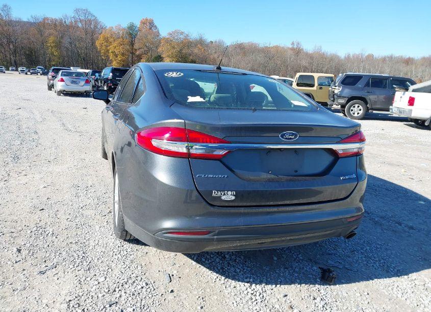 Photo 16 of 2018 Ford Fusion HYBRID S (VIN 3FA6P0UU3JR122376)