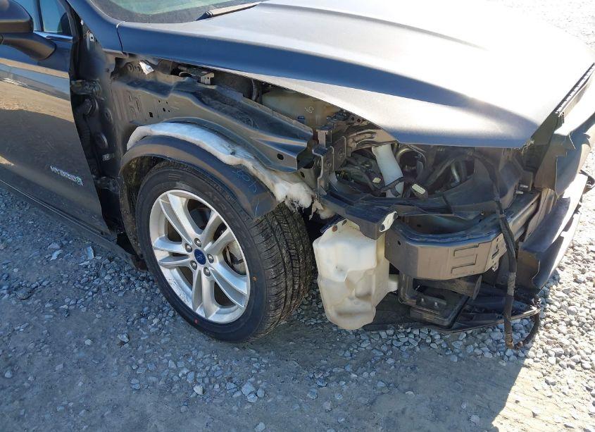 Photo 17 of 2018 Ford Fusion HYBRID S (VIN 3FA6P0UU3JR122376)