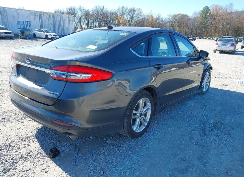 Photo 4 of 2018 Ford Fusion HYBRID S (VIN 3FA6P0UU3JR122376)