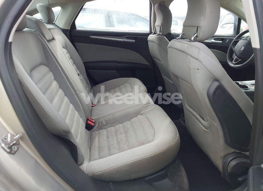 Photo 8 of 2015 Ford Fusion HYBRID S (VIN 3FA6P0UU4FR111409)