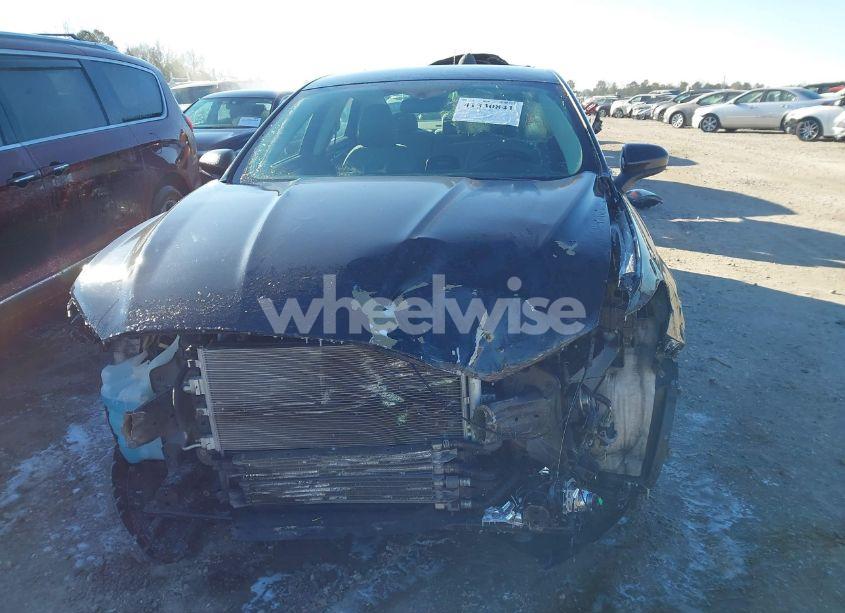 Photo 13 of 2015 Ford Fusion HYBRID S (VIN 3FA6P0UU4FR132583)