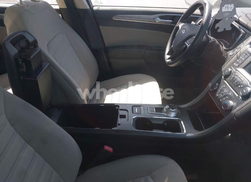 Photo 5 of 2017 Ford Fusion HYBRID S (VIN 3FA6P0UU4HR312035)