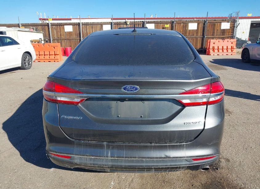 Photo 16 of 2017 Ford Fusion HYBRID S (VIN 3FA6P0UU5HR132899)