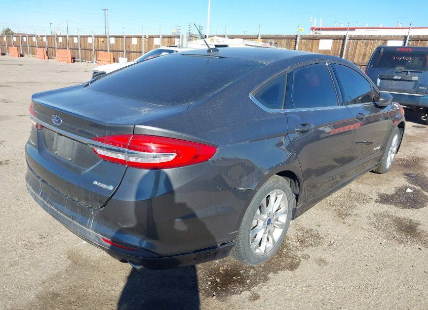 Photo 4 of 2017 Ford Fusion HYBRID S (VIN 3FA6P0UU5HR132899)