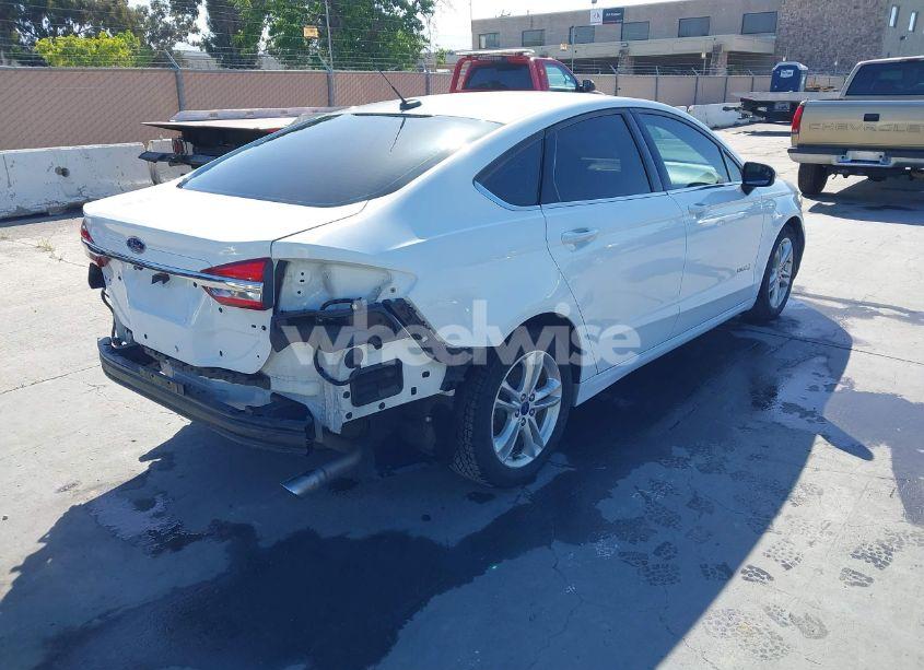 Photo 4 of 2018 Ford Fusion HYBRID S (VIN 3FA6P0UU5JR122606)