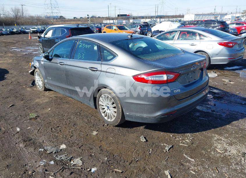 Photo 3 of 2014 Ford Fusion HYBRID S (VIN 3FA6P0UU6ER264873)