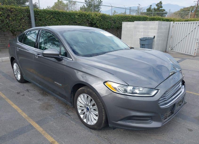 2014 Ford Fusion HYBRID S (VIN 3FA6P0UU7ER234538) main photo