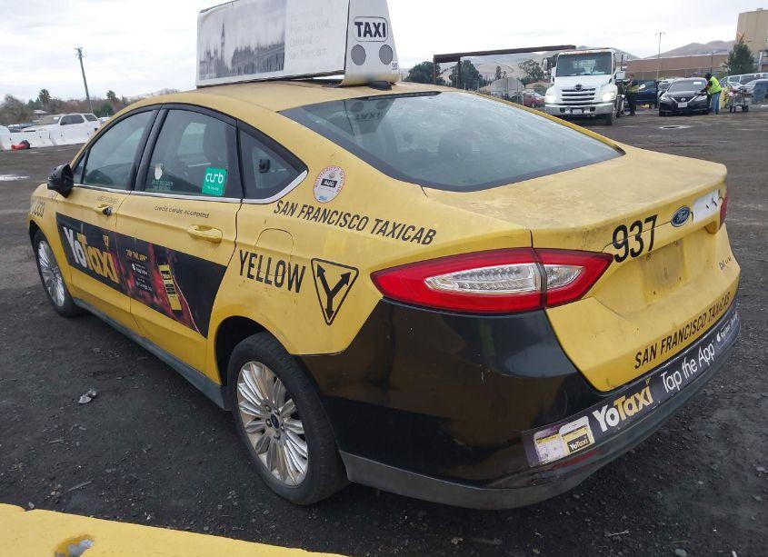 Photo 3 of 2014 Ford Fusion HYBRID S (VIN 3FA6P0UU8ER212936)