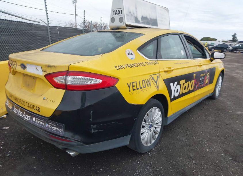 Photo 4 of 2014 Ford Fusion HYBRID S (VIN 3FA6P0UU8ER212936)