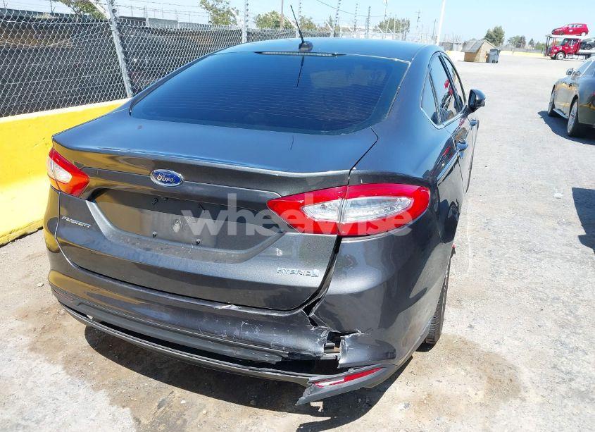 Photo 6 of 2016 Ford Fusion HYBRID S (VIN 3FA6P0UU8GR405056)