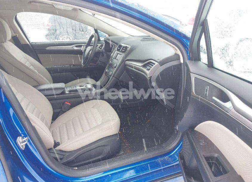 Photo 5 of 2018 Ford Fusion HYBRID S (VIN 3FA6P0UU8JR122342)