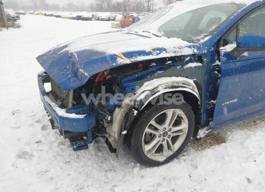 Photo 6 of 2018 Ford Fusion HYBRID S (VIN 3FA6P0UU8JR122342)