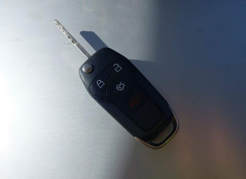 Photo 11 of 2015 Ford Fusion HYBRID S (VIN 3FA6P0UU9FR160976)