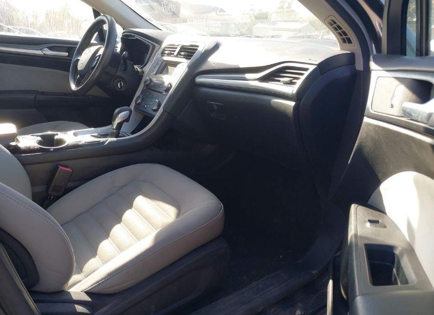 Photo 5 of 2015 Ford Fusion HYBRID S (VIN 3FA6P0UU9FR160976)