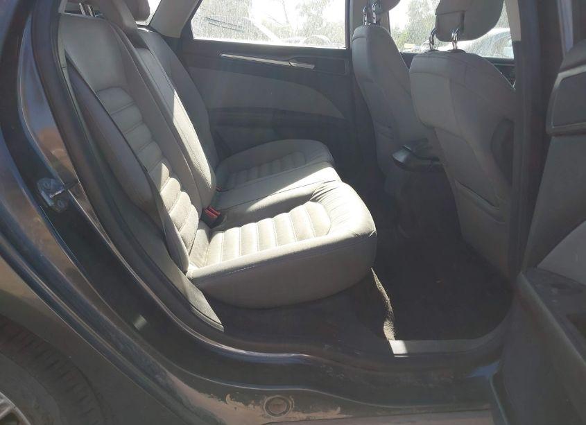 Photo 8 of 2015 Ford Fusion HYBRID S (VIN 3FA6P0UU9FR160976)