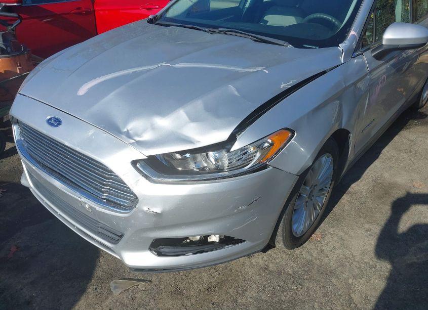 Photo 6 of 2015 Ford Fusion HYBRID S (VIN 3FA6P0UU9FR219055)