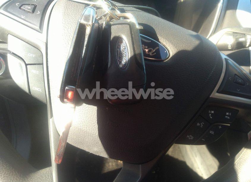 Photo 11 of 2015 Ford Fusion HYBRID S (VIN 3FA6P0UU9FR246868)