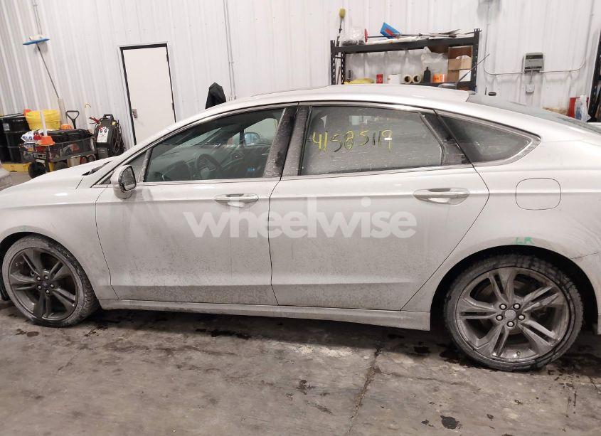 Photo 14 of 2017 Ford Fusion SPORT (VIN 3FA6P0VP1HR367681)