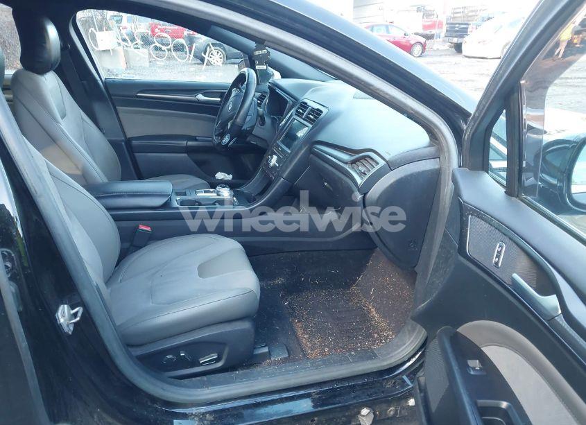 Photo 5 of 2017 Ford Fusion SPORT (VIN 3FA6P0VP4HR239905)