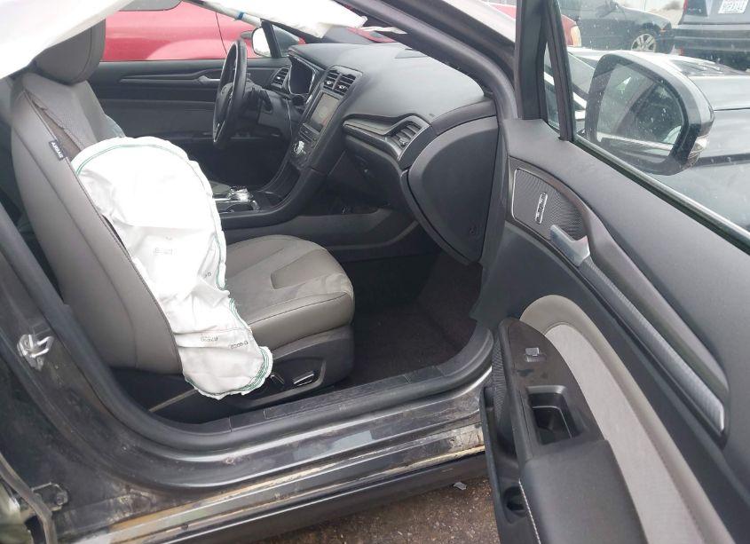 Photo 5 of 2017 Ford Fusion SPORT (VIN 3FA6P0VP4HR247261)