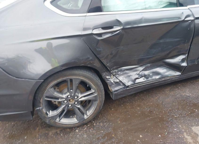 Photo 6 of 2017 Ford Fusion SPORT (VIN 3FA6P0VP4HR247261)