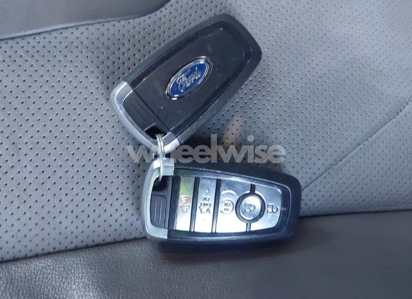 Photo 11 of 2017 Ford Fusion SPORT (VIN 3FA6P0VP6HR153947)