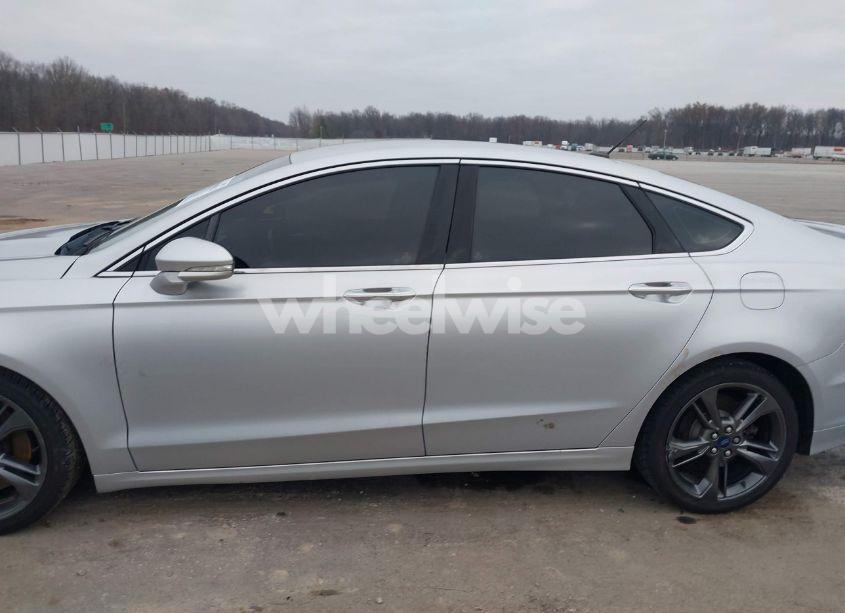 Photo 15 of 2017 Ford Fusion SPORT (VIN 3FA6P0VP6HR412145)