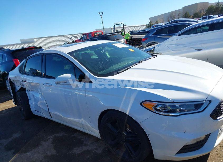 Photo 13 of 2017 Ford Fusion SPORT (VIN 3FA6P0VP7HR227408)