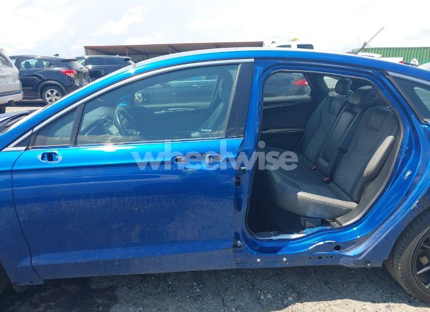 Photo 15 of 2017 Ford Fusion SPORT (VIN 3FA6P0VP7HR321482)