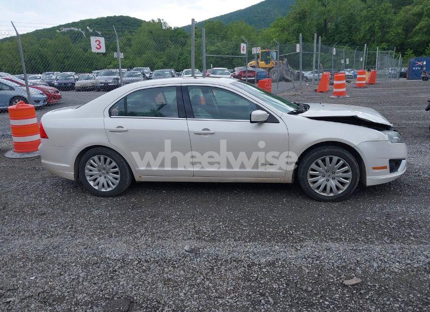 Photo 13 of 2010 Ford Fusion HYBRID (VIN 3FADP0L30AR200029)