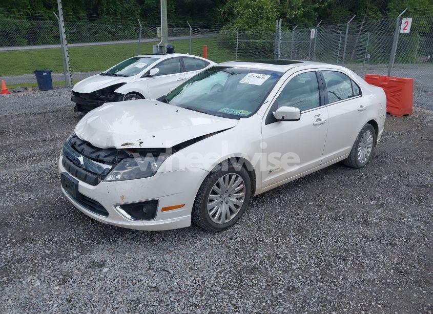 Photo 2 of 2010 Ford Fusion HYBRID (VIN 3FADP0L30AR200029)