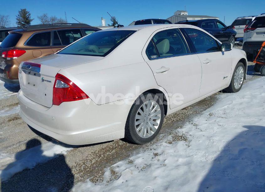 Photo 4 of 2010 Ford Fusion HYBRID (VIN 3FADP0L30AR338167)