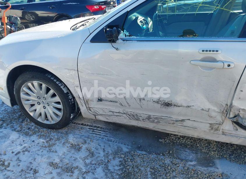 Photo 6 of 2010 Ford Fusion HYBRID (VIN 3FADP0L30AR338167)