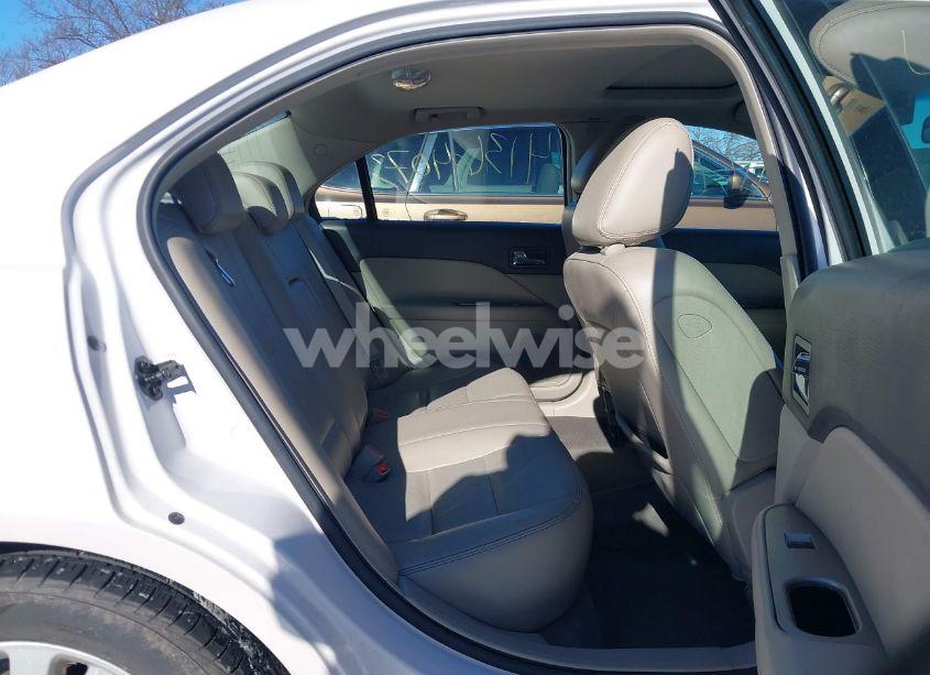 Photo 8 of 2010 Ford Fusion HYBRID (VIN 3FADP0L30AR338167)